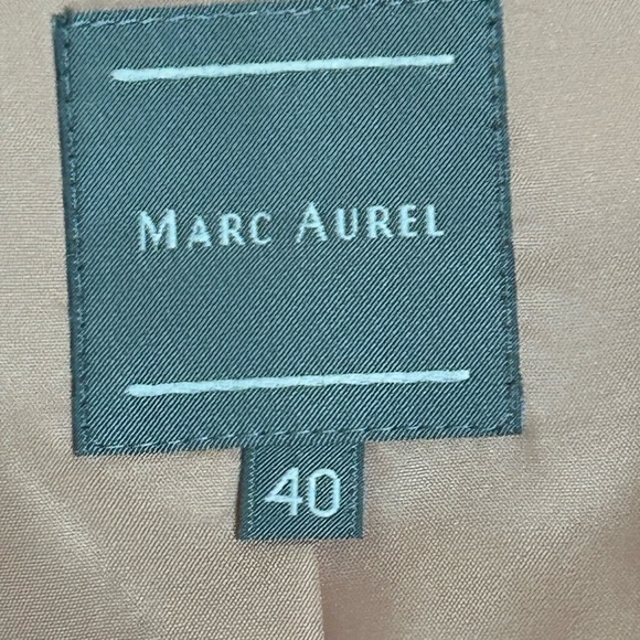 Beautiful 2 pieces Marc Aurel, size 10 New Condition - Picture 6 of 6